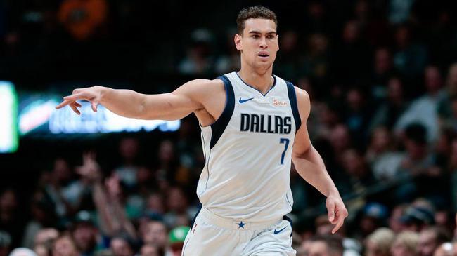 更在决赛中 更在决赛中