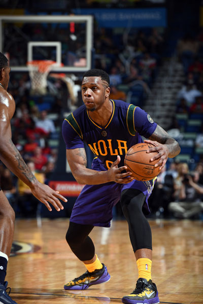 但当外线牵 但当外线牵