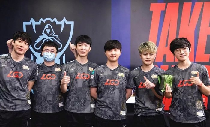 当夜的对决 当夜的对决