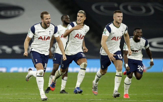 肋部无人牵 肋部无人牵